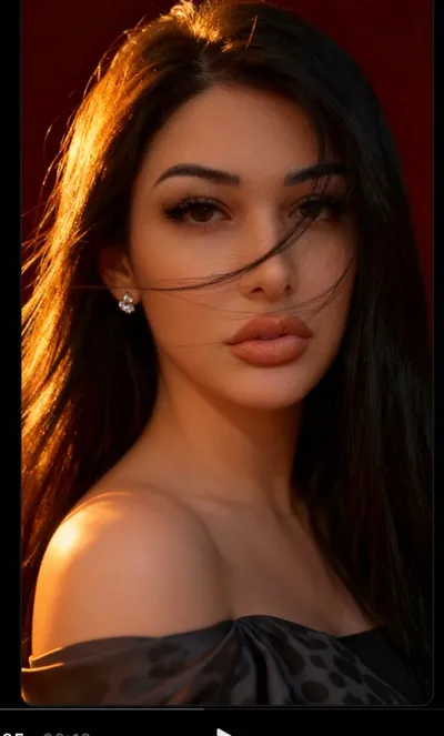 Melis from Türkiye — real person online now on PeachMatch