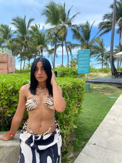 Sasha — real girl from Dominican Rep. online for 1v1 video chat