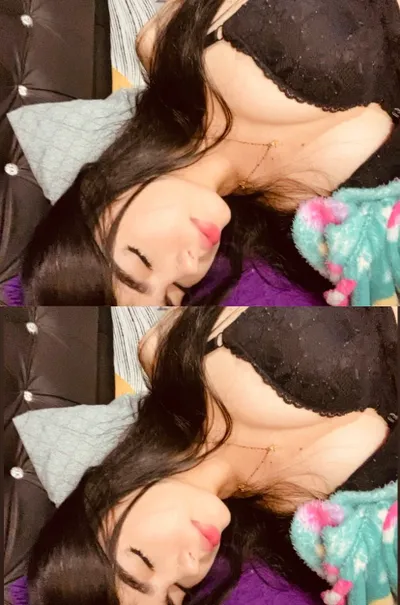 Sofia — real girl from Colombia online for 1v1 video chat