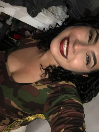 Andy — real girl from Honduras online for 1v1 video chat