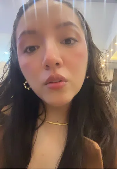 Anita from Bolivia — real person online now on PeachMatch