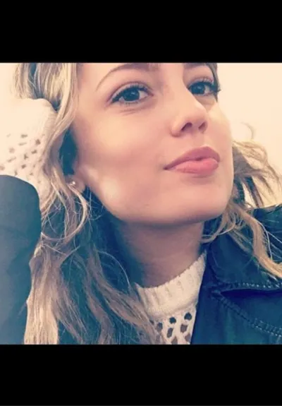 Niss from Ecuador — real person online now on PeachMatch