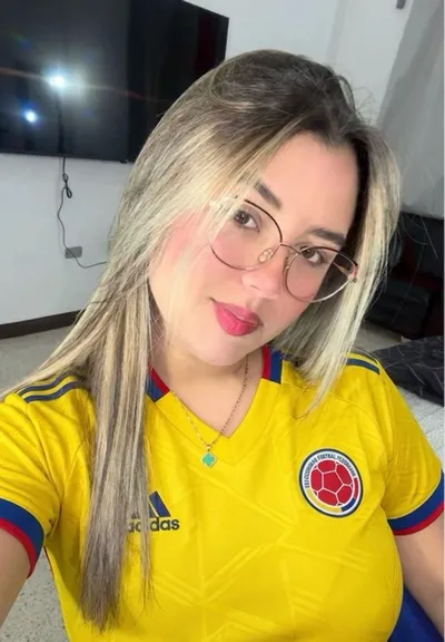 Video chat with Maddie from Venezuela