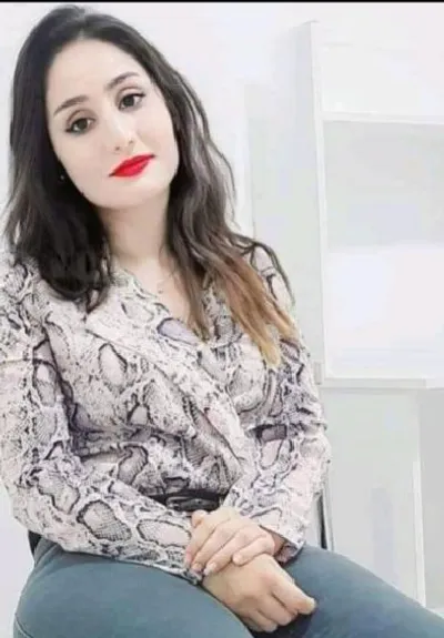 Mimou — real girl from Tunisia online for 1v1 video chat